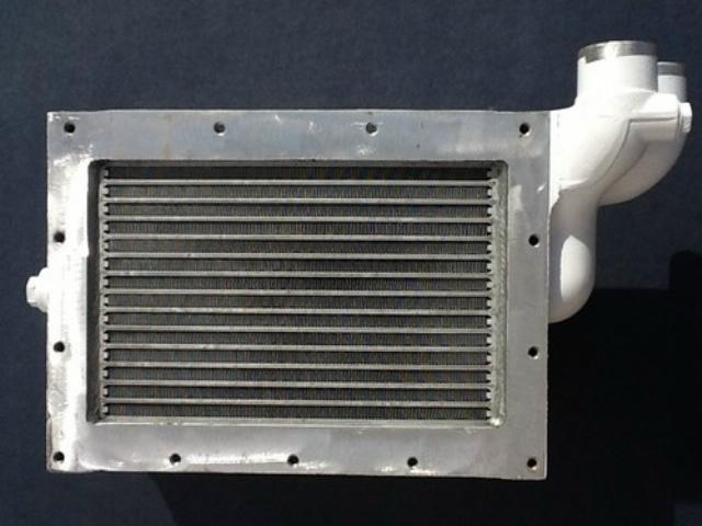 8v-2000 Charge air cooler PN# 0030982520