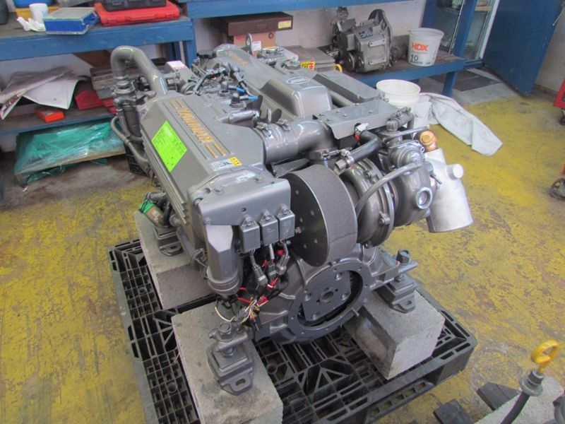 Yanmar-6LPA-STP Dealer Reconditioned Marine Engines