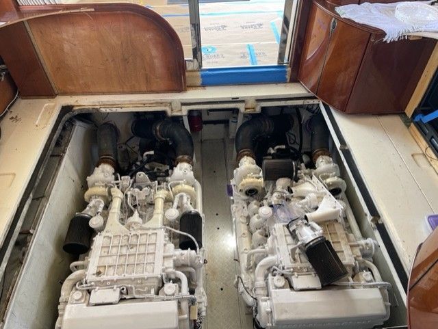 MAN D2840LE403 V10 marine engine core parts only